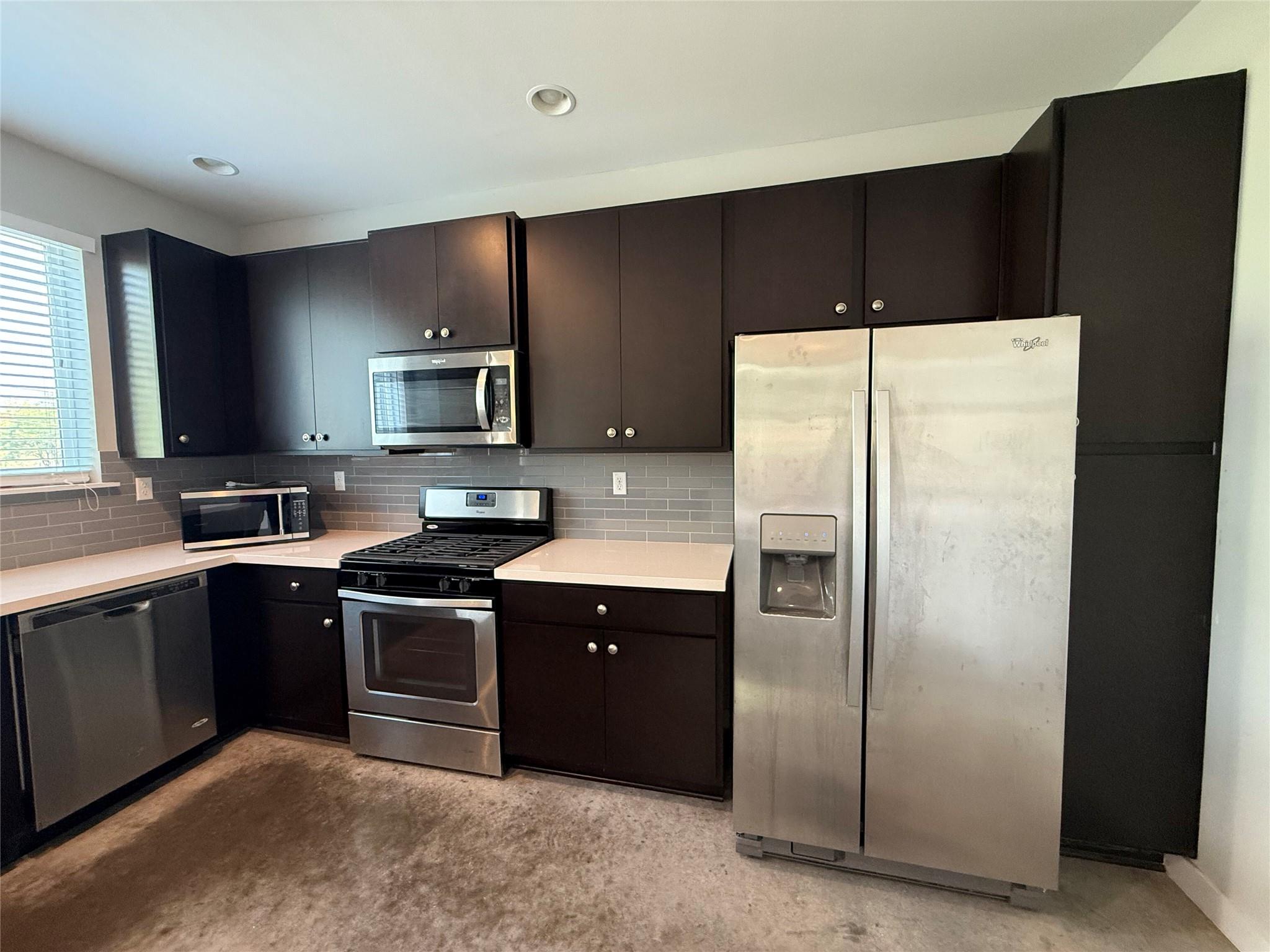 301 W Stassney Ln # 19, Austin, TX 78745