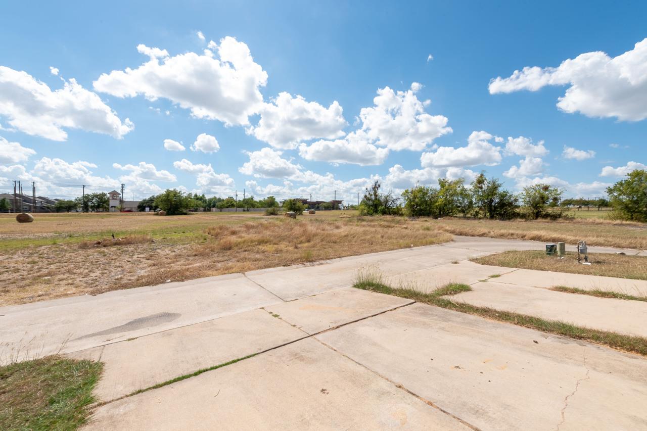 409 N Cascades Ave # 2, Pflugerville, TX 78660