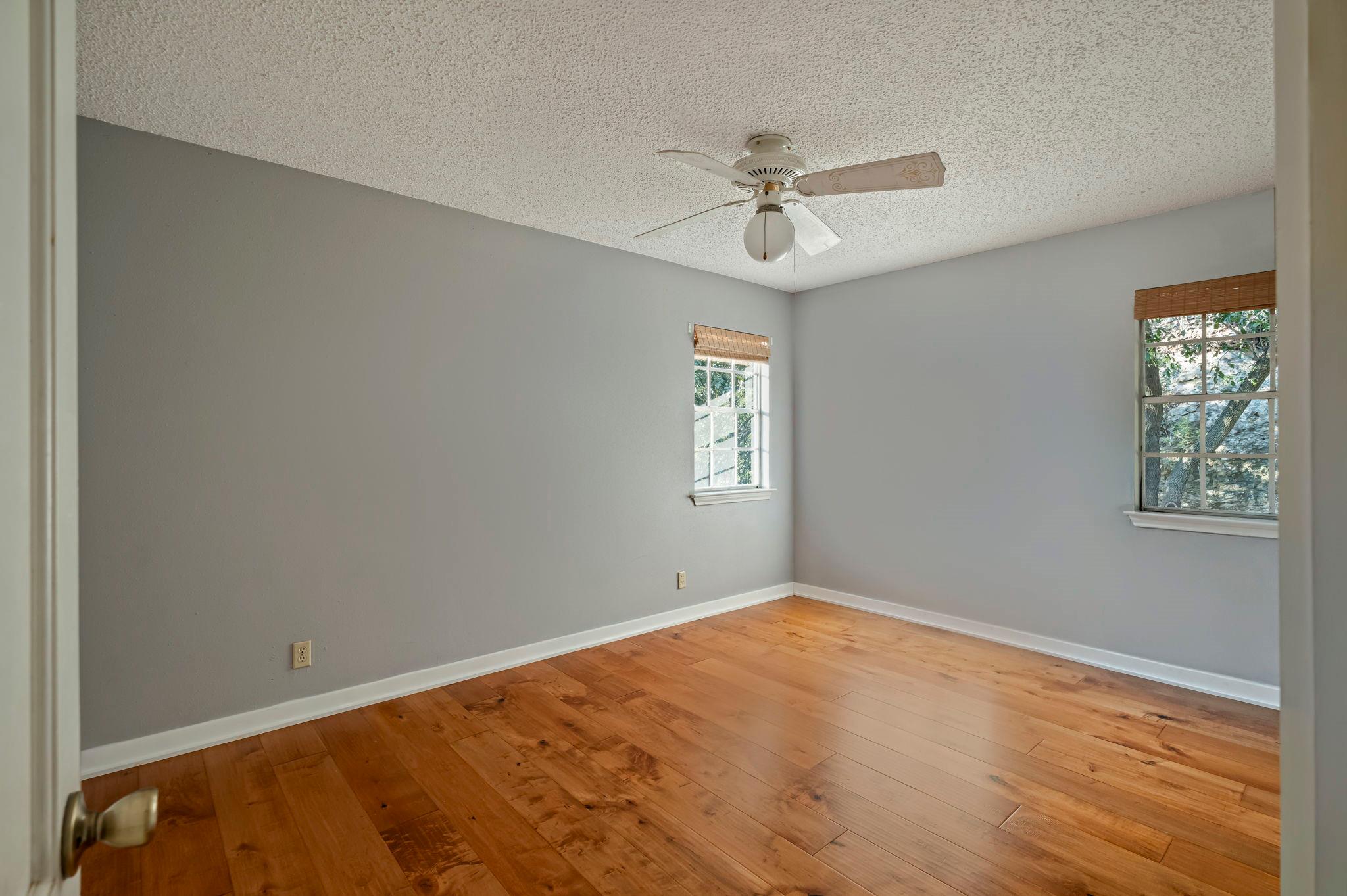 3908 Knollwood Dr, Austin, TX 78731