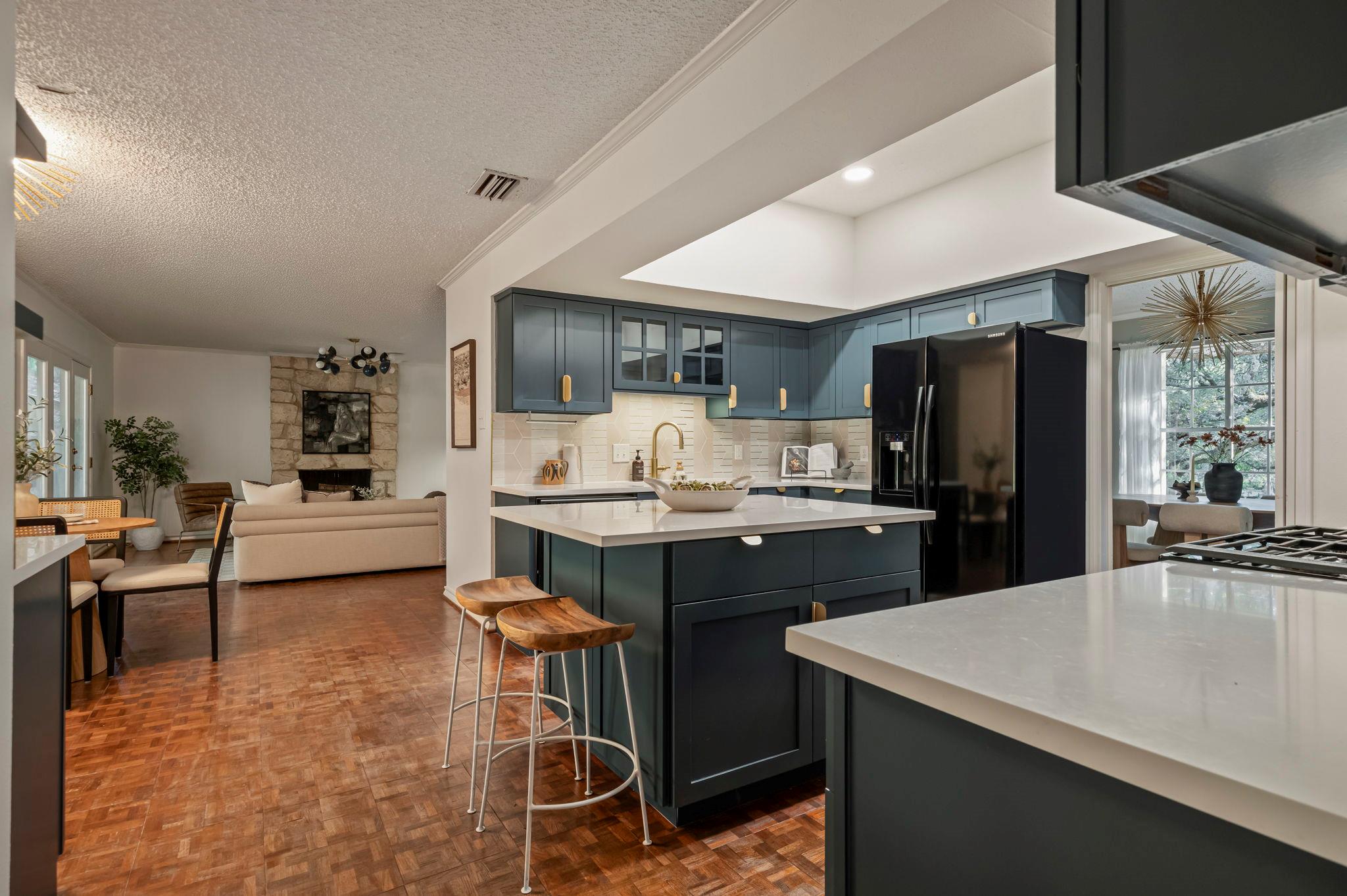 3908 Knollwood Dr, Austin, TX 78731