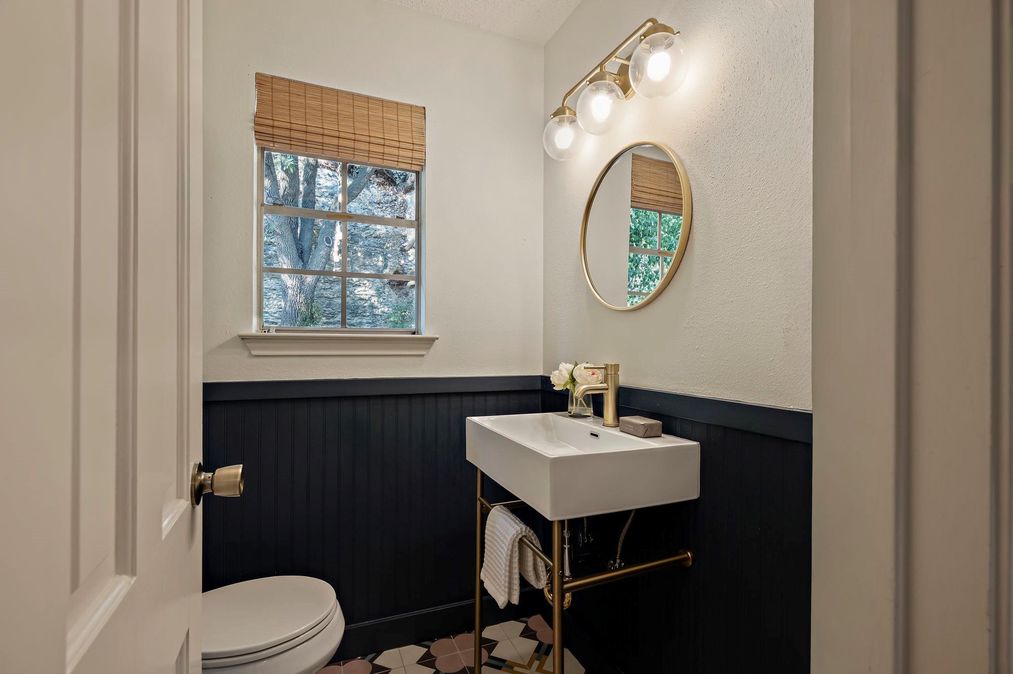 3908 Knollwood Dr, Austin, TX 78731