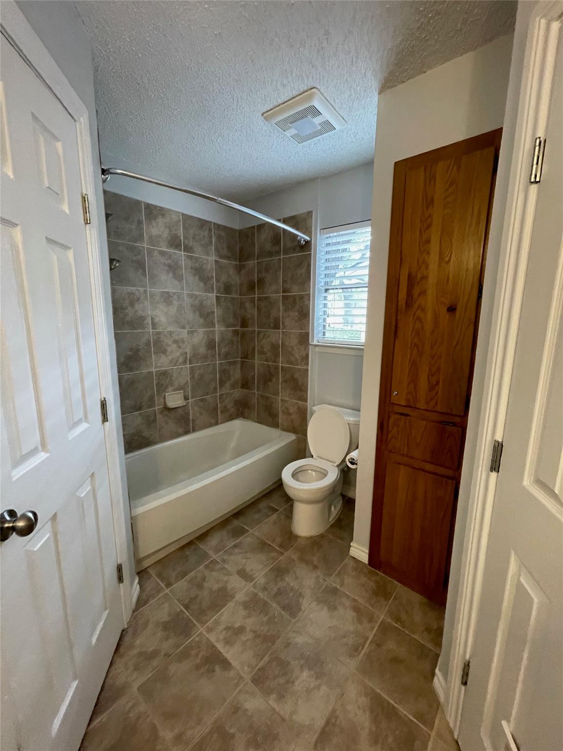 8408 Dixon Dr, Austin, TX 78745