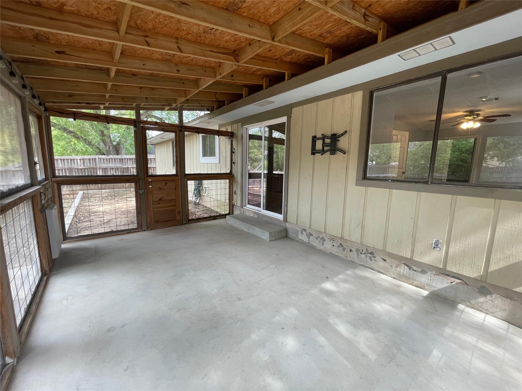 8408 Dixon Dr, Austin, TX 78745