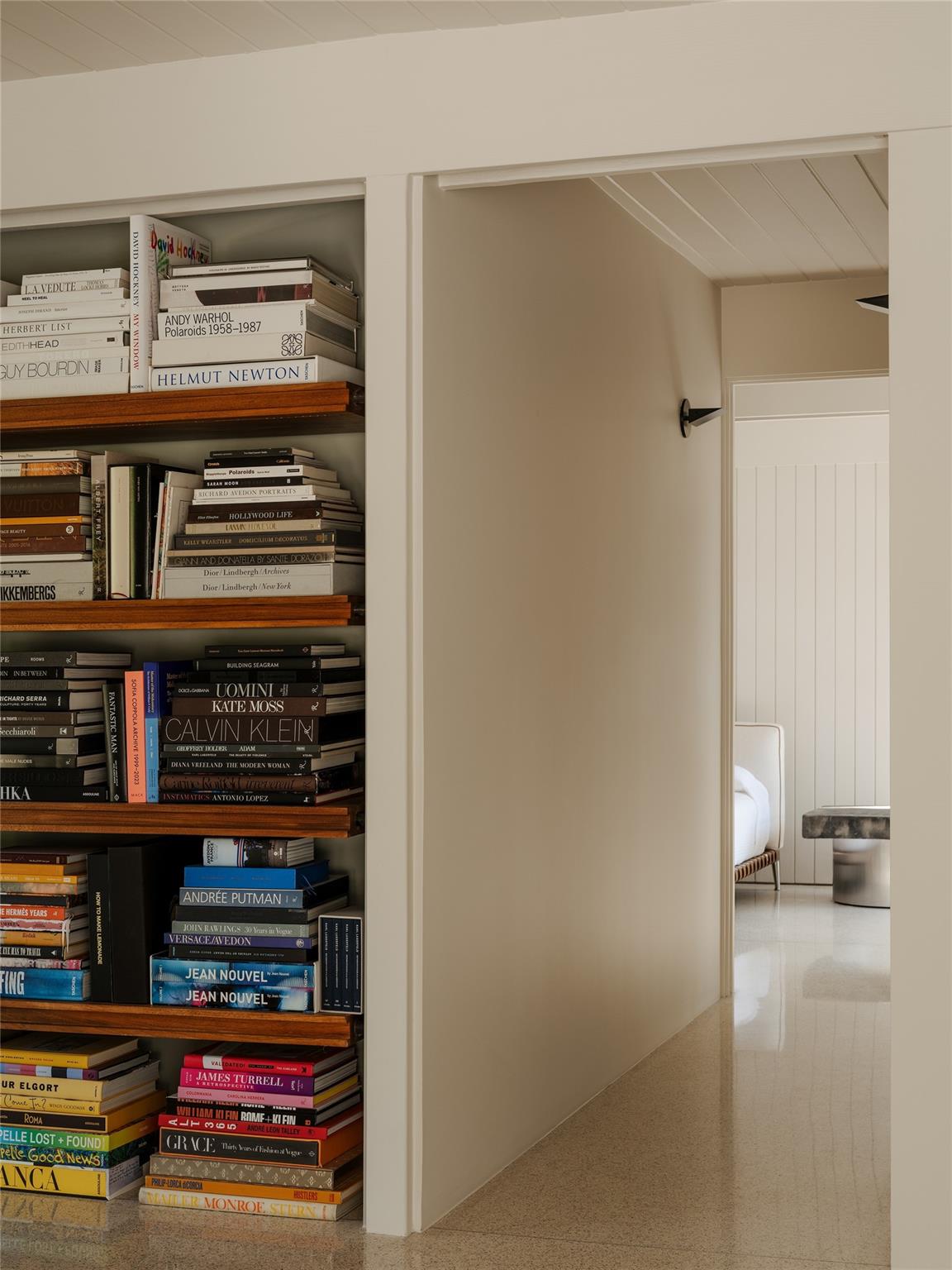 1272 E Verbena Dr, Out of State, CA 92262