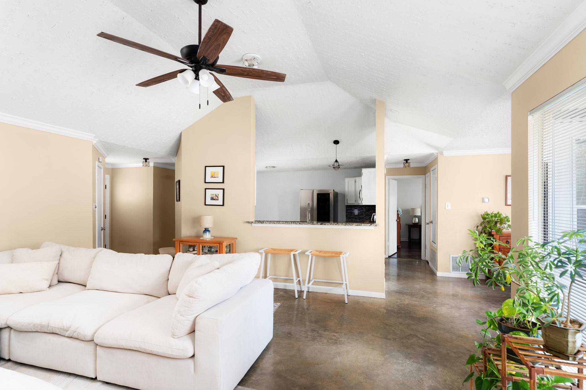 1412 Pigeon Forge Rd, Pflugerville, TX 78660