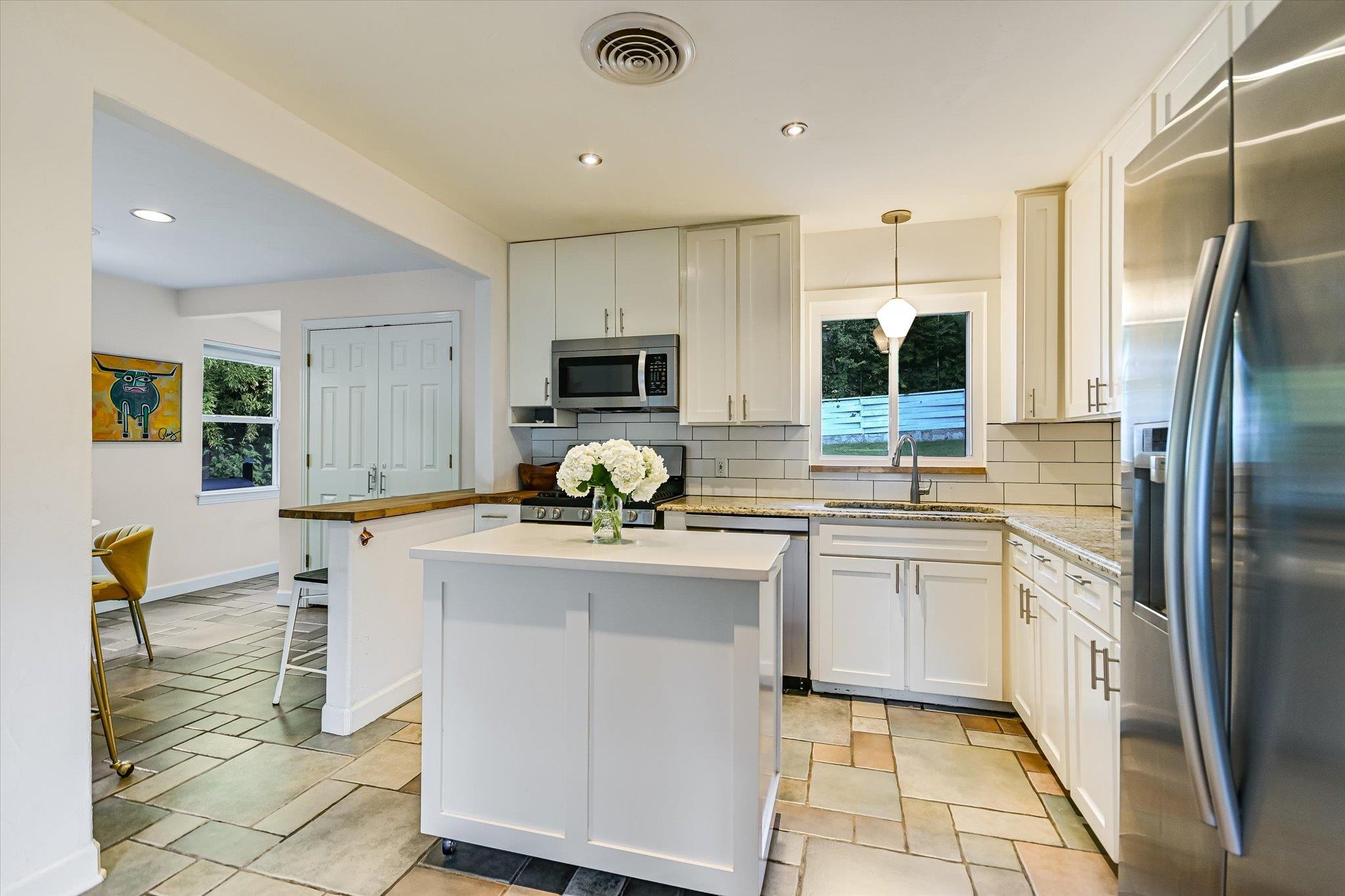 2805 S 5th St, Austin, TX 78704