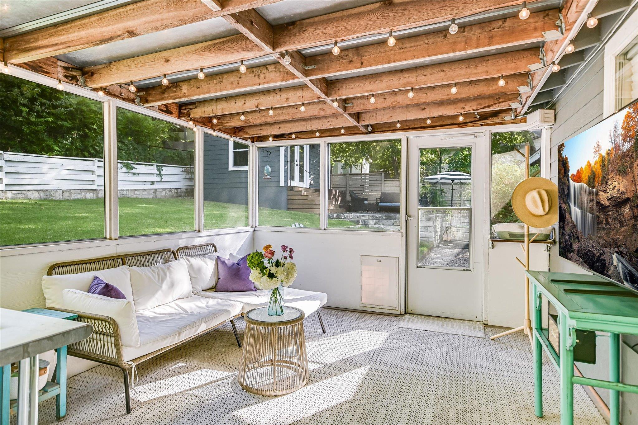 2805 S 5th St, Austin, TX 78704