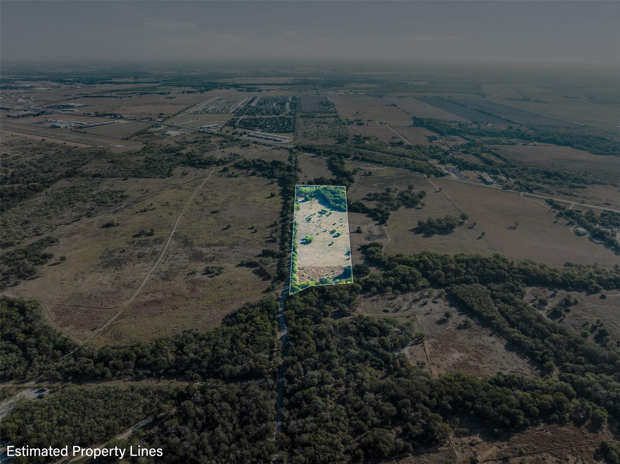 217 Robin Ranch Rd, Lockhart, TX 78644