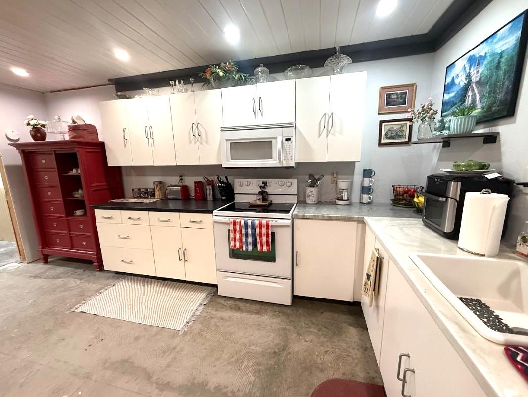 1127 County Road 234 Rd, Milano, TX 76556