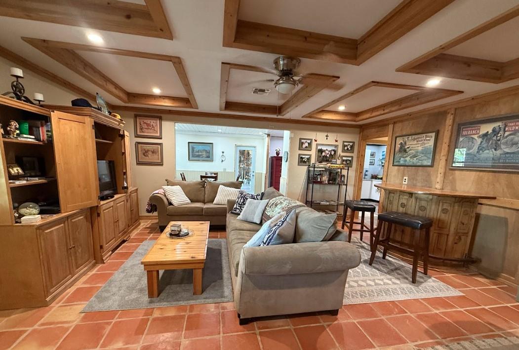 1127 County Road 234 Rd, Milano, TX 76556