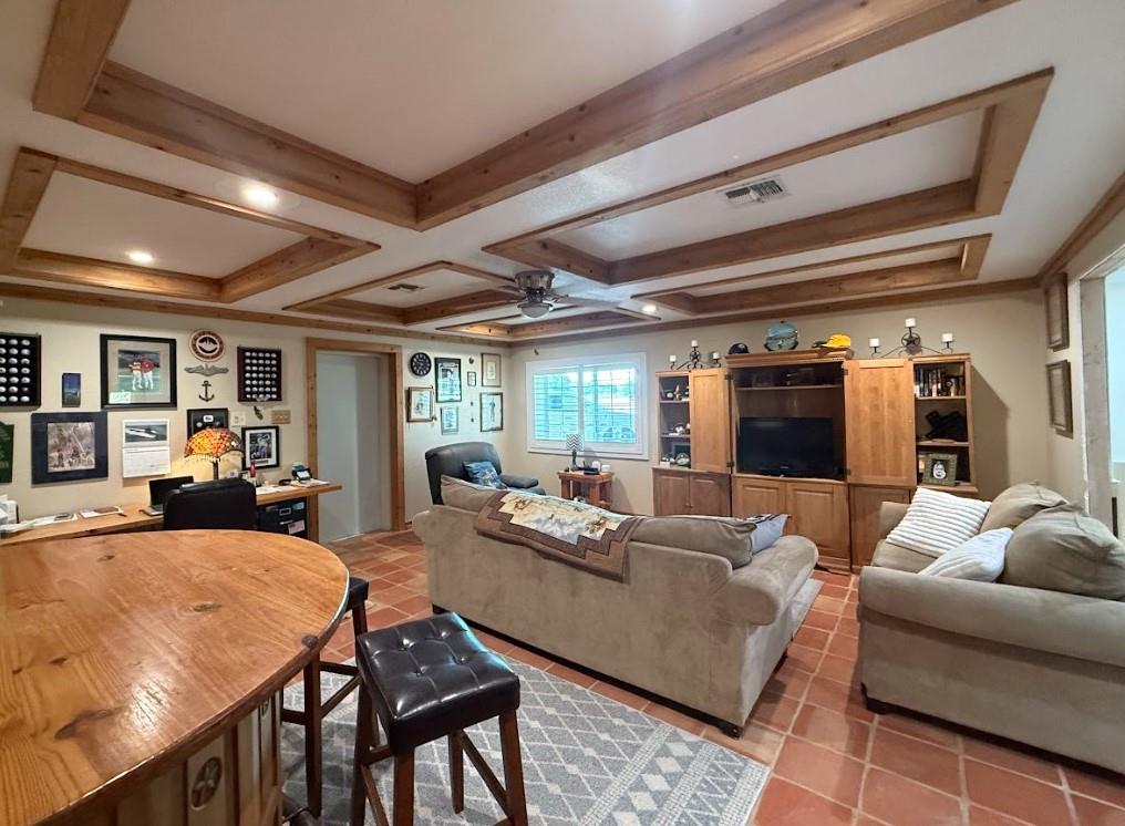 1127 County Road 234 Rd, Milano, TX 76556