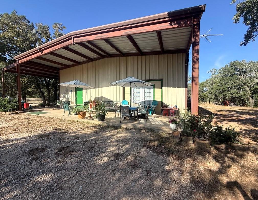 1127 County Road 234 Rd, Milano, TX 76556