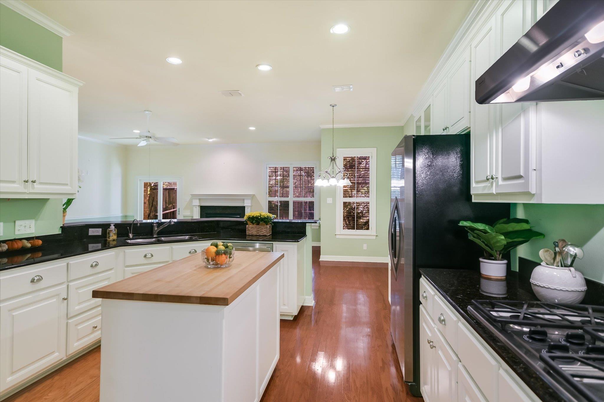 3913 Myrick Dr, Austin, TX 78731