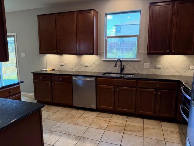 329 Los Cobos Ln, Georgetown, TX 78626