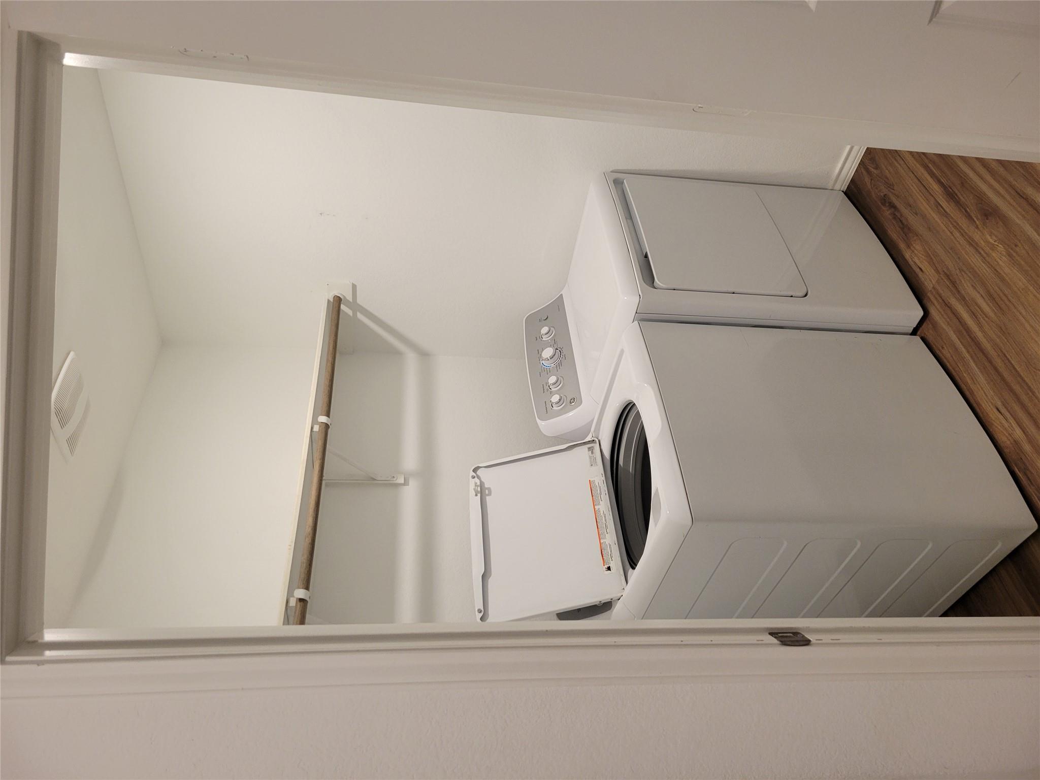 266 Silver Glen Dr, Kyle, TX 78640