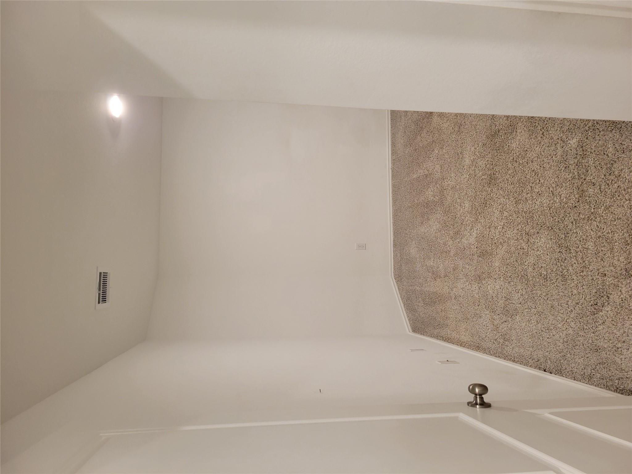 266 Silver Glen Dr, Kyle, TX 78640