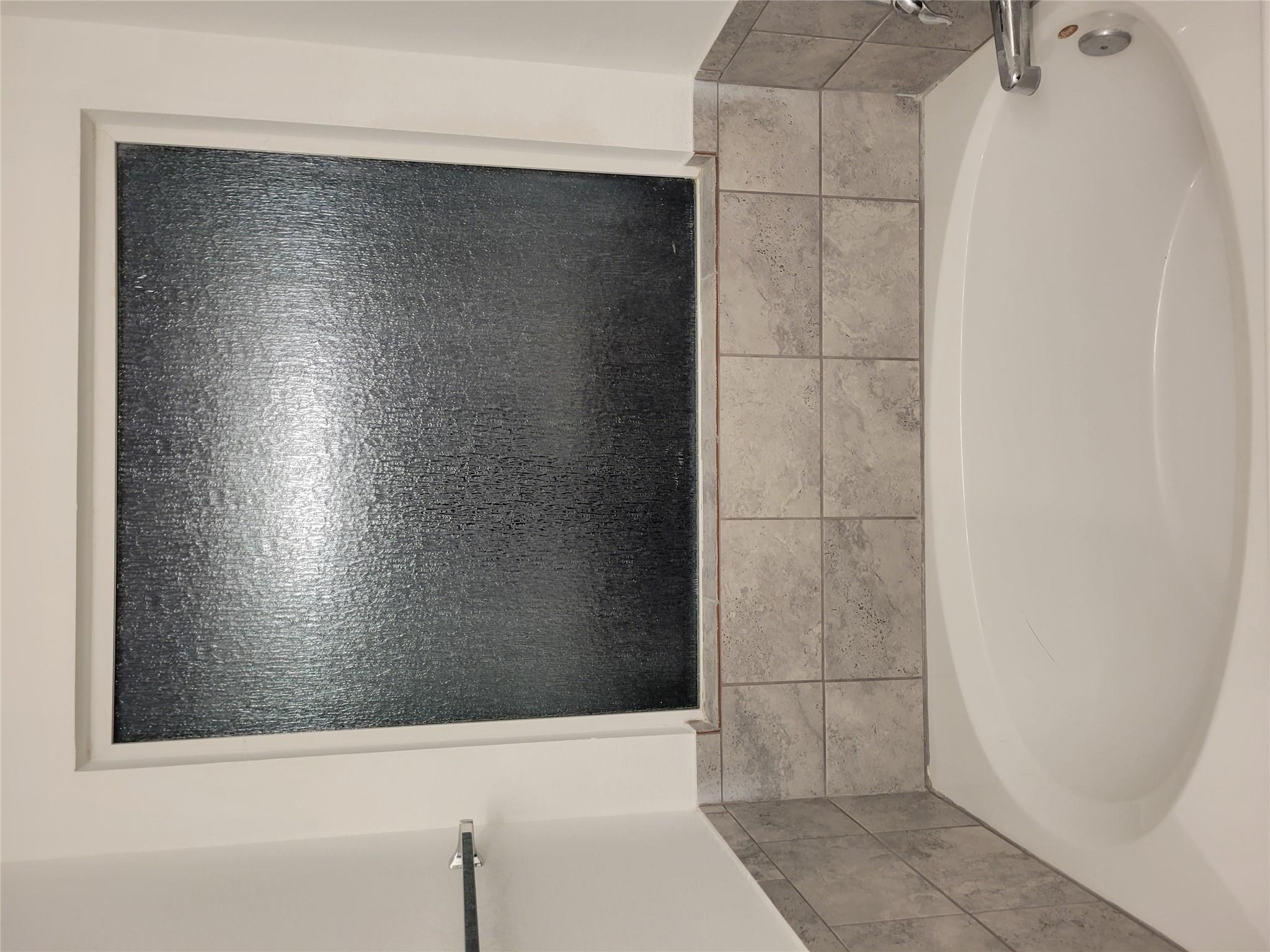 266 Silver Glen Dr, Kyle, TX 78640