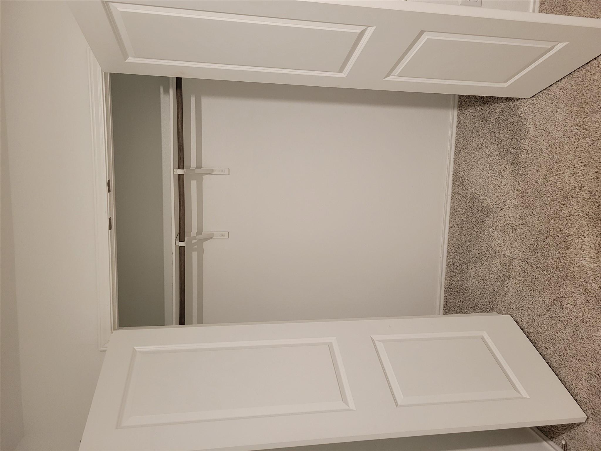 266 Silver Glen Dr, Kyle, TX 78640