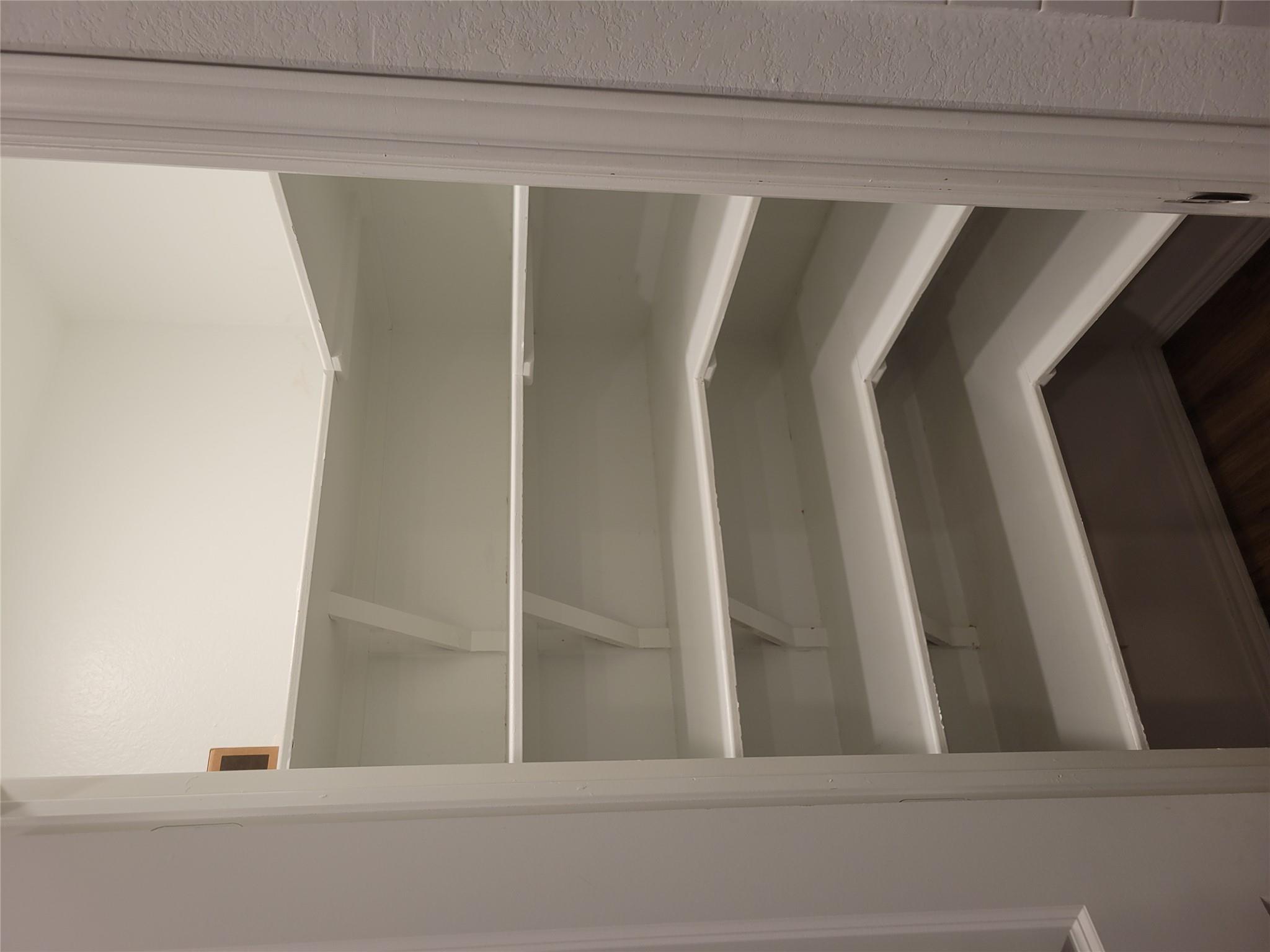 266 Silver Glen Dr, Kyle, TX 78640