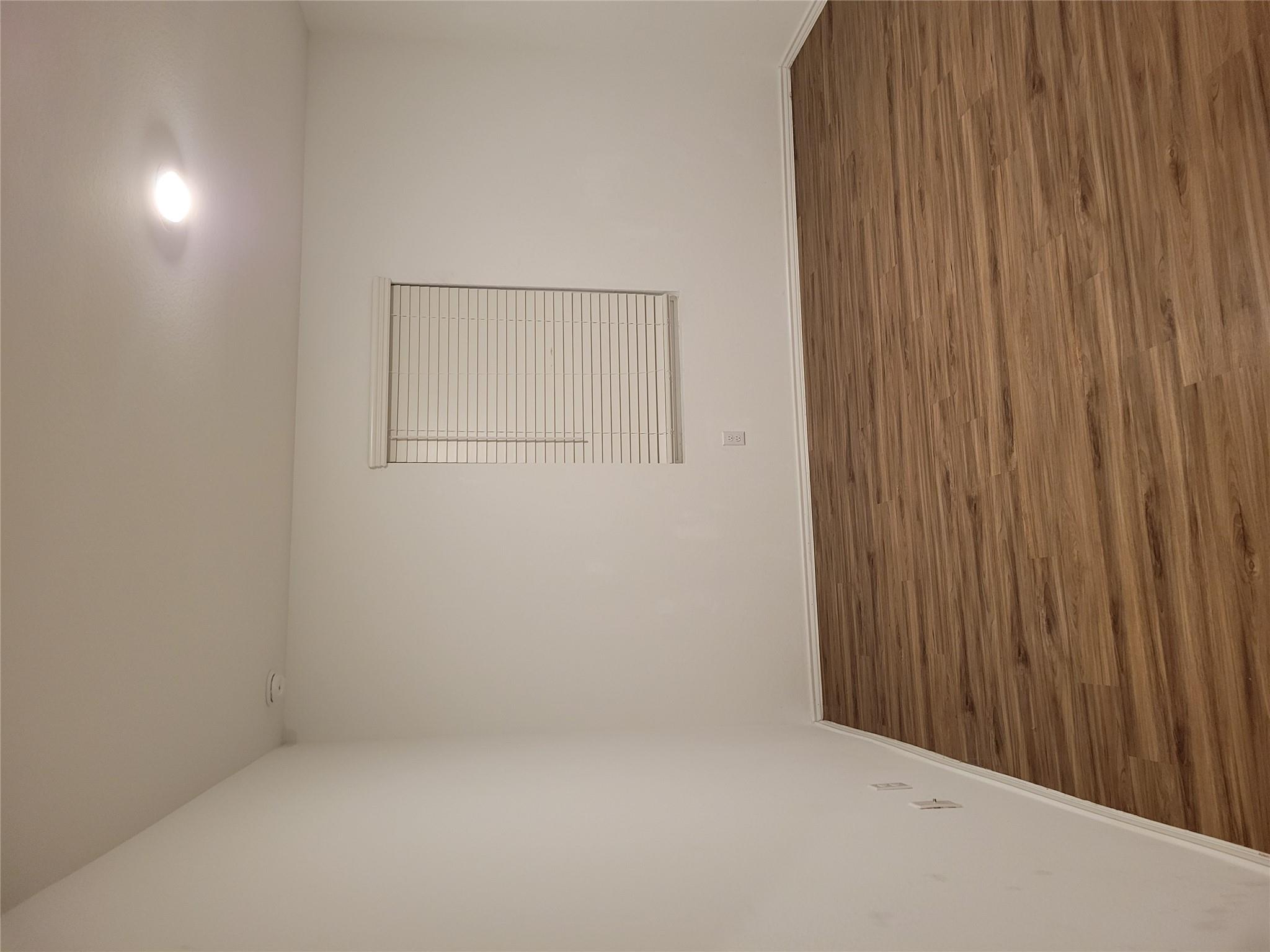 266 Silver Glen Dr, Kyle, TX 78640