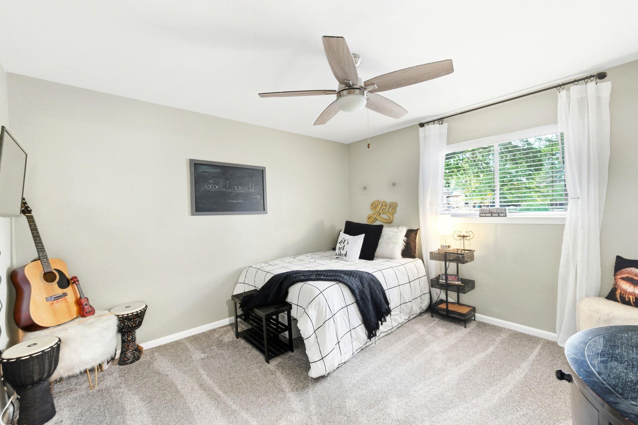 84 Champion Cir, Wimberley, TX 78676