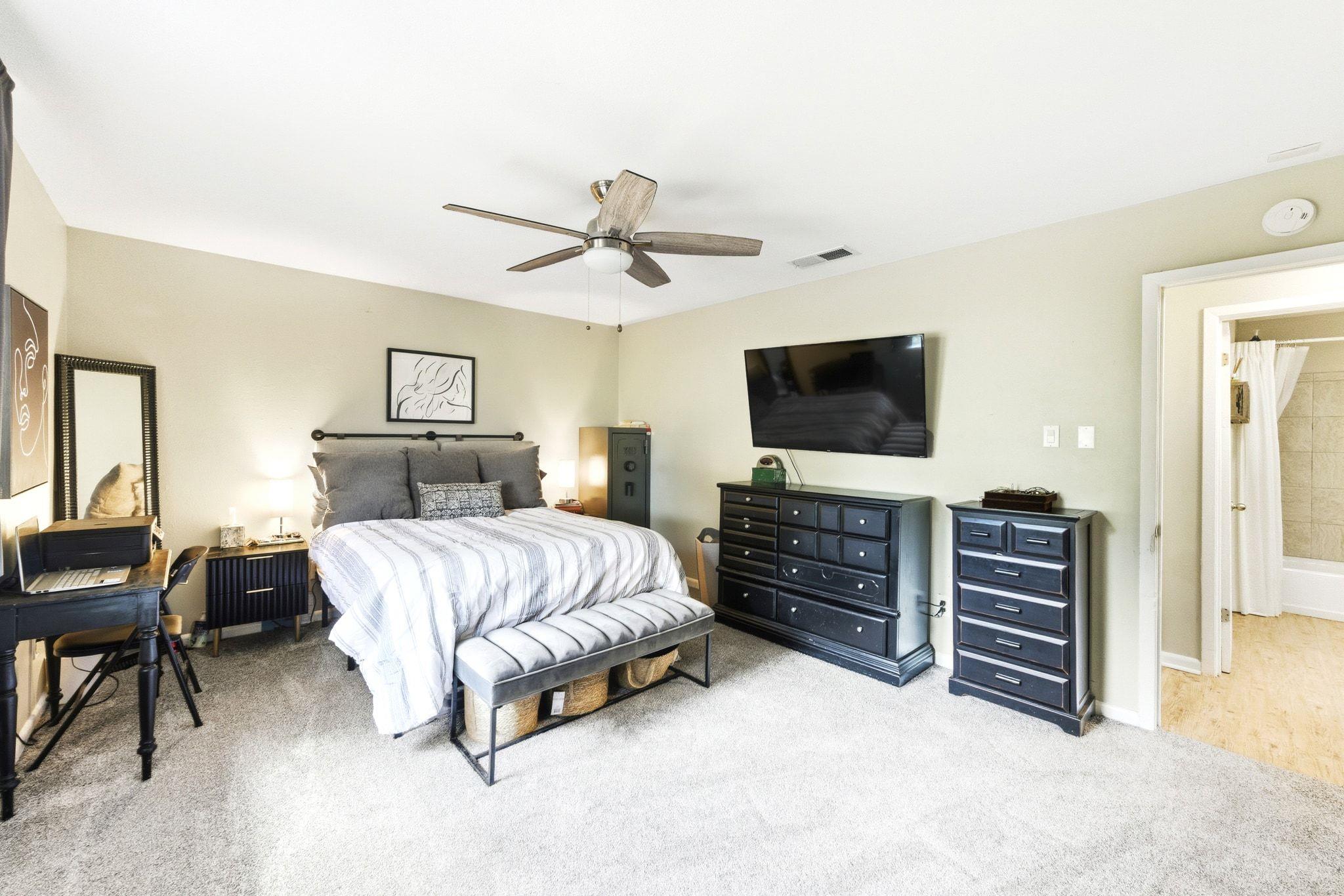 84 Champion Cir, Wimberley, TX 78676