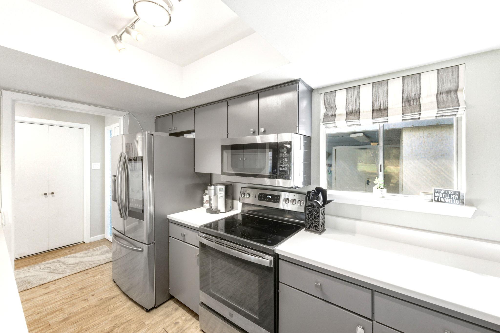 84 Champion Cir, Wimberley, TX 78676