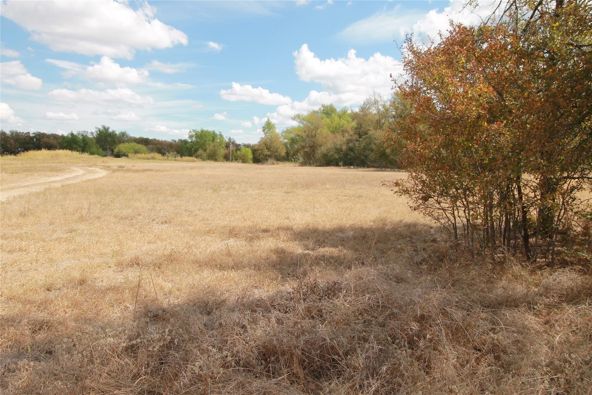 1875 CR 466, Elgin, TX 78621