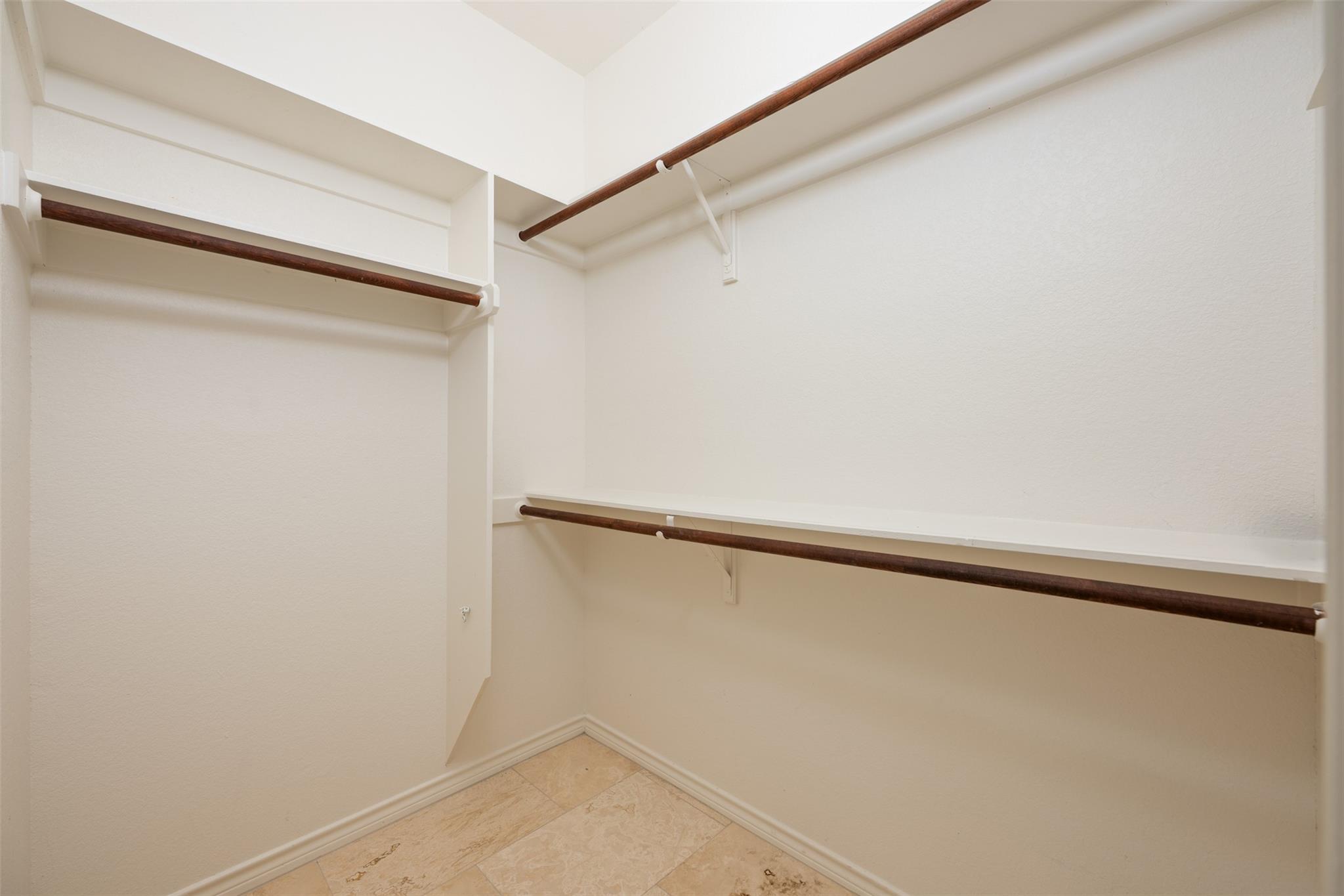 306 Copperleaf Rd, Lakeway, TX 78734