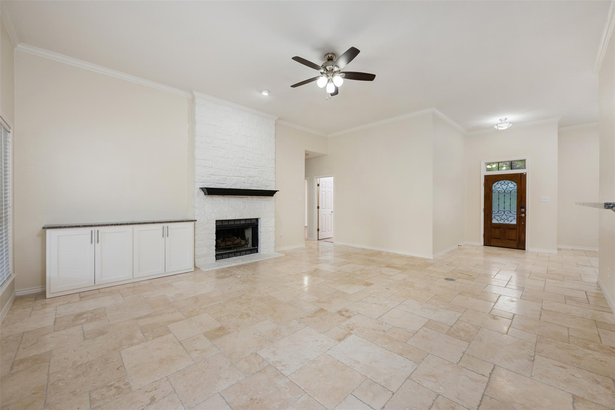 306 Copperleaf Rd, Lakeway, TX 78734