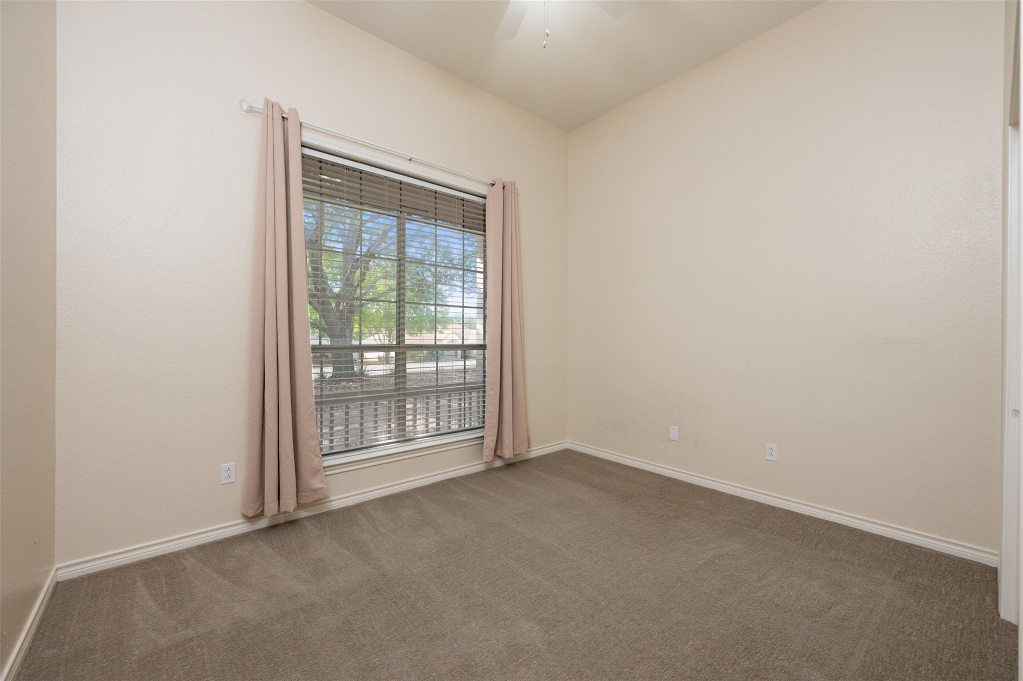 306 Copperleaf Rd, Lakeway, TX 78734