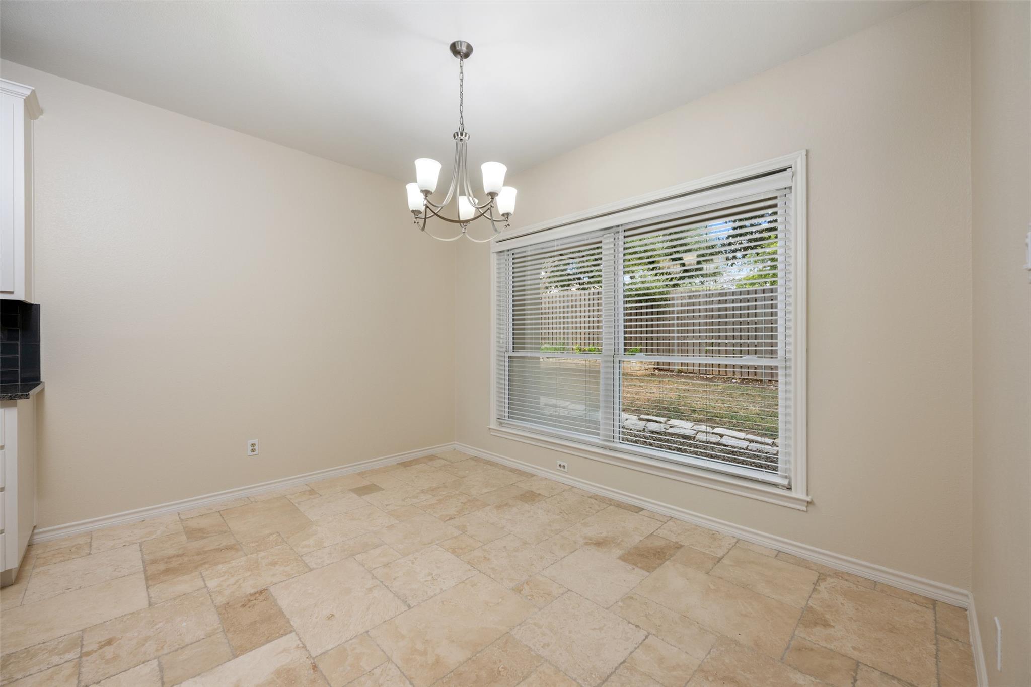 306 Copperleaf Rd, Lakeway, TX 78734