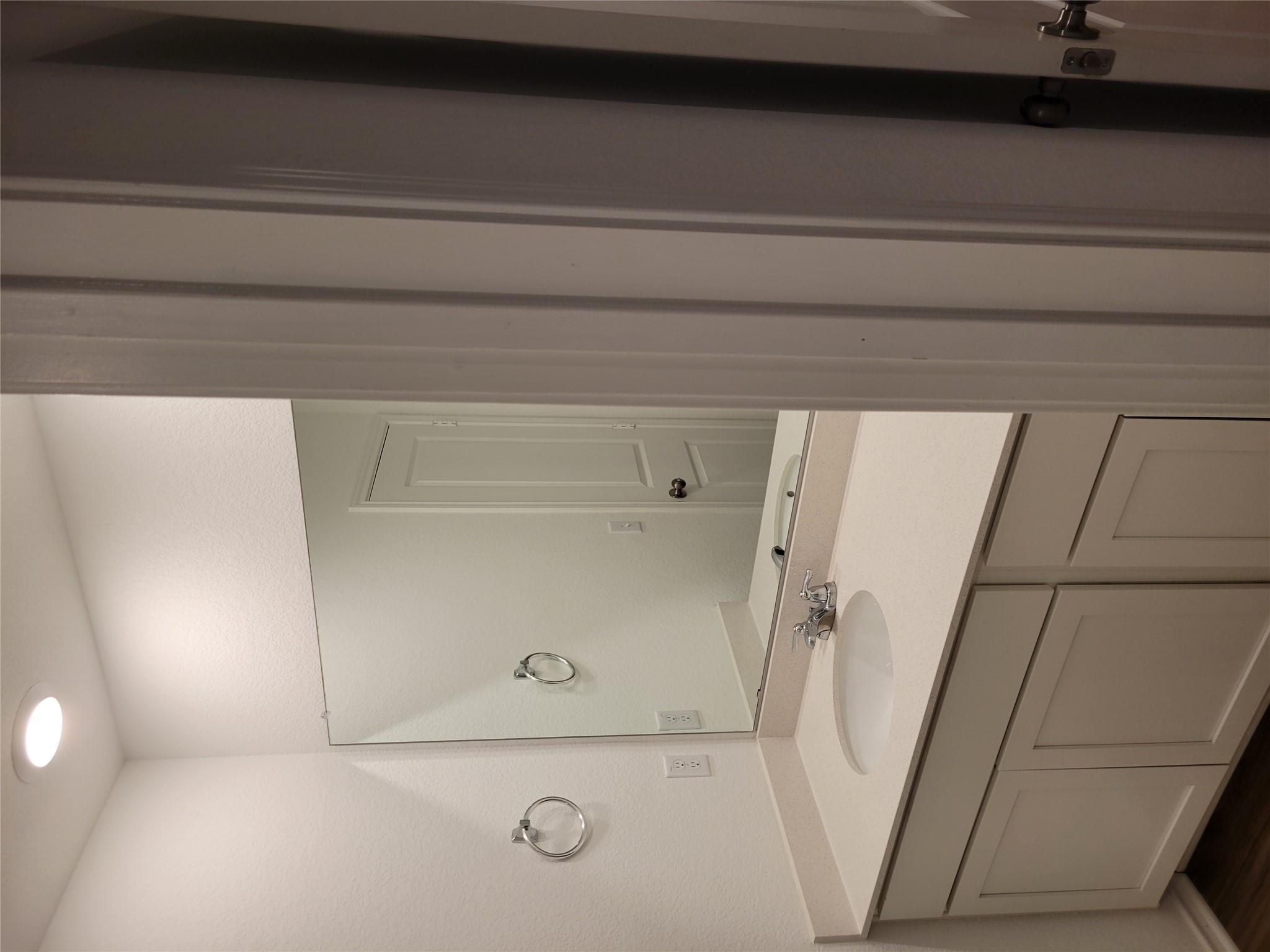 408 BARCELONA, Kyle, TX 78640