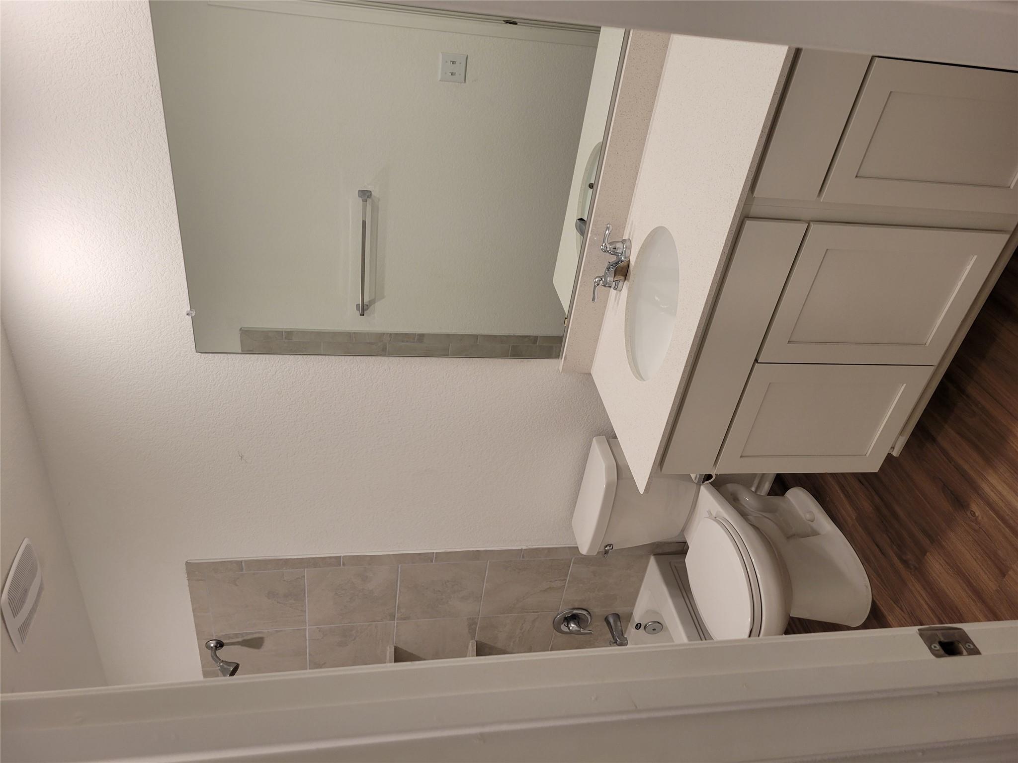 408 BARCELONA, Kyle, TX 78640