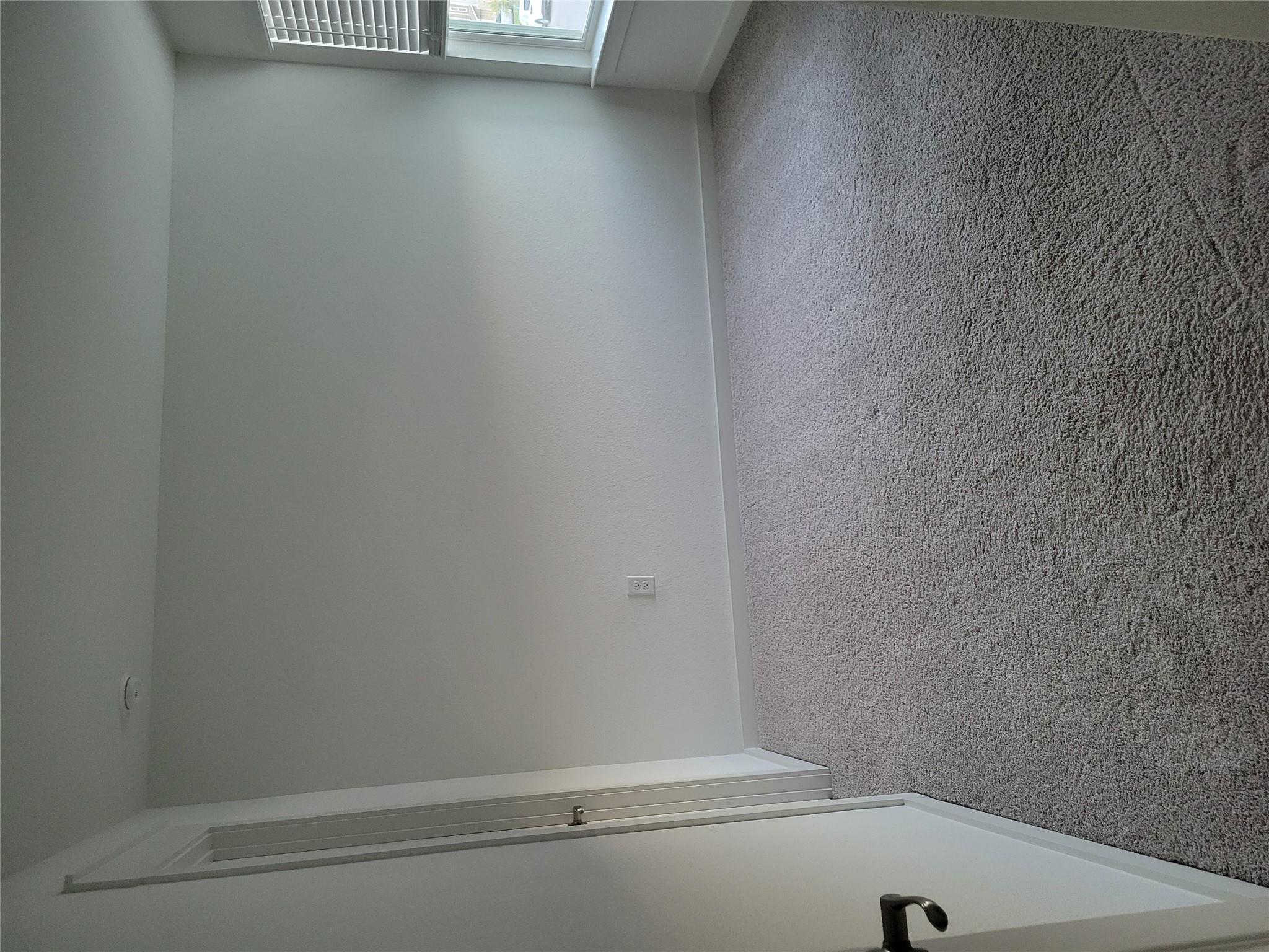 7412 Sparkling Light Dr # B, Del Valle, TX 78617