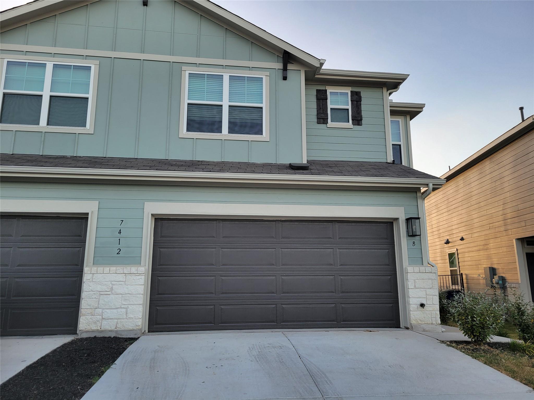 7412 Sparkling Light Dr # B, Del Valle, TX 78617