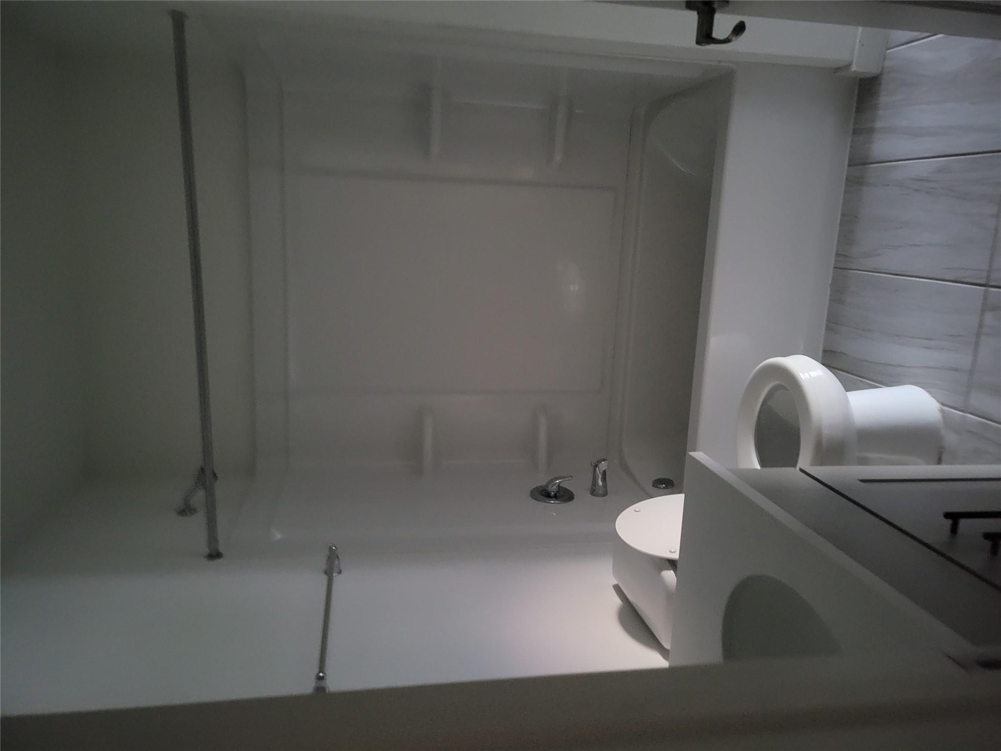 7412 Sparkling Light Dr # B, Del Valle, TX 78617