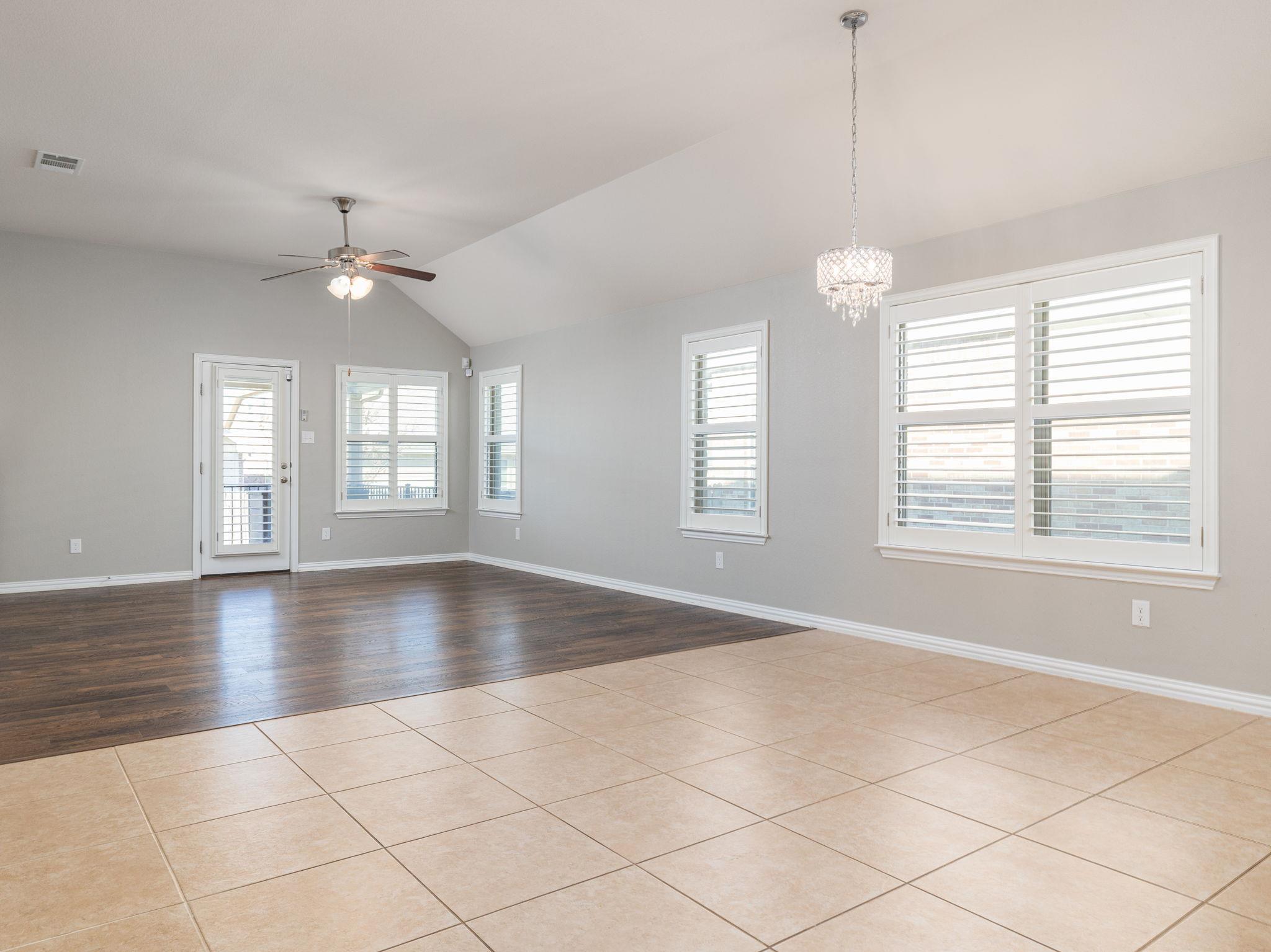 1005 Matheson Dr, Leander, TX 78628