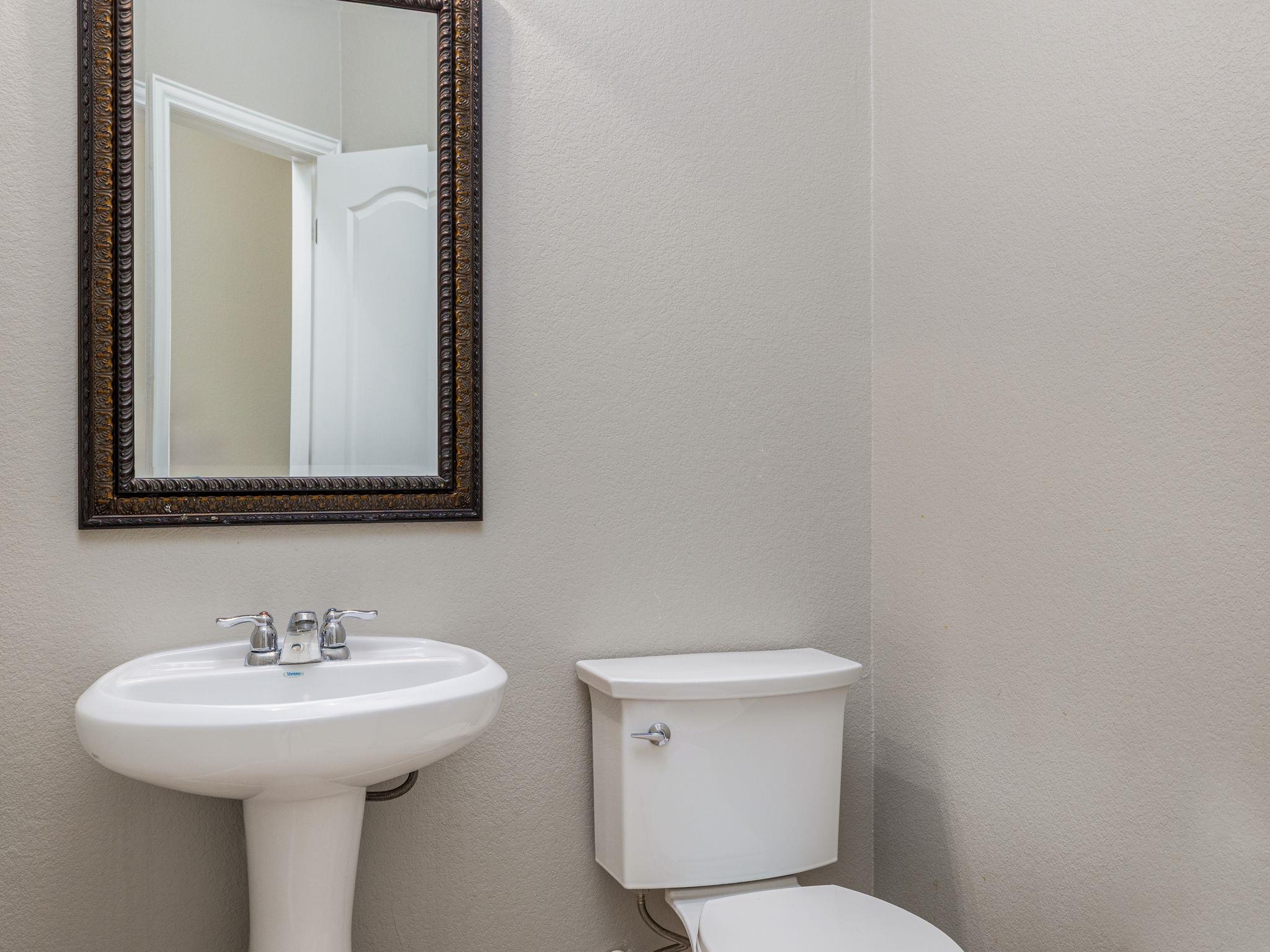 1005 Matheson Dr, Leander, TX 78628