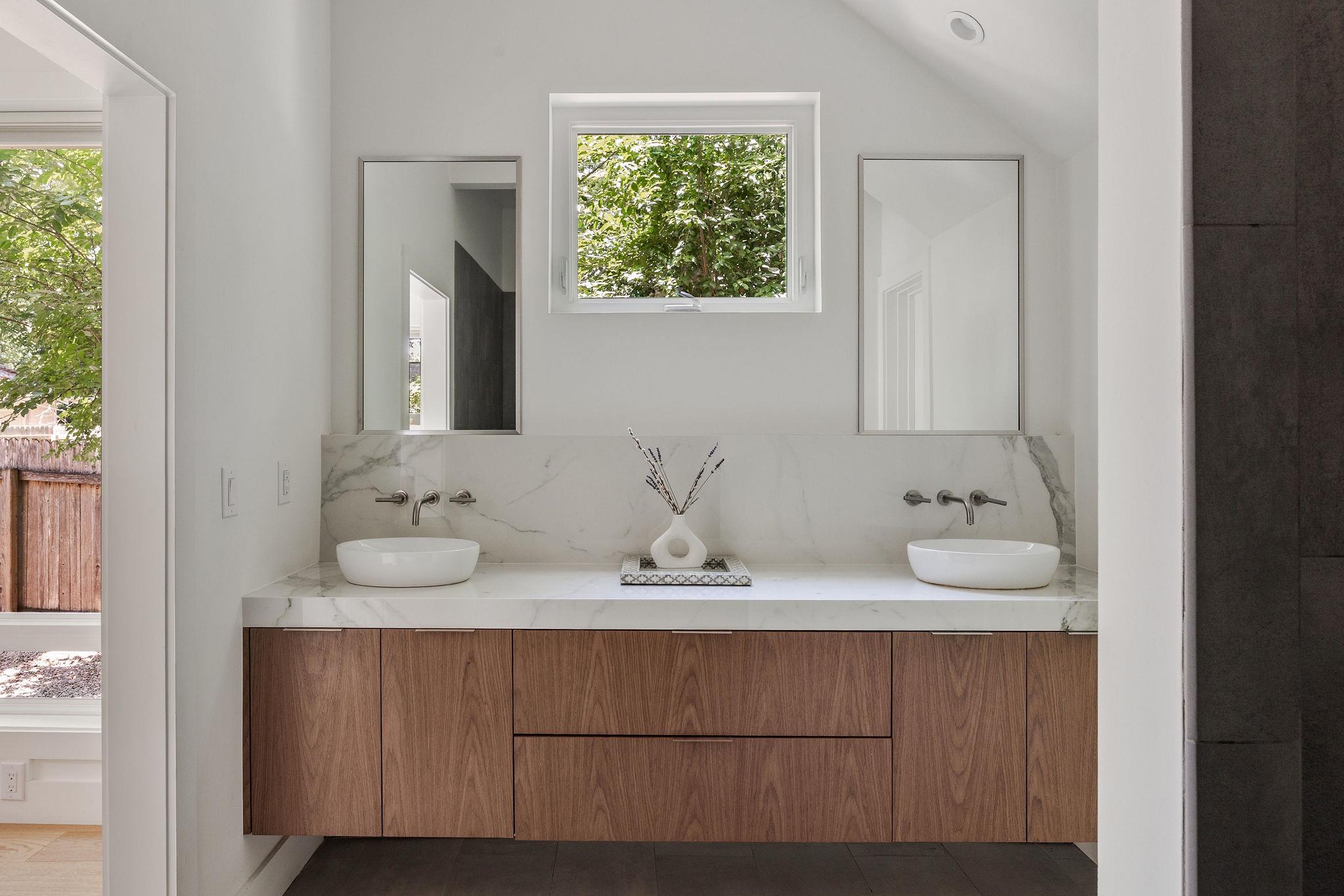 2211 Canterbury St # A, Austin, TX 78702