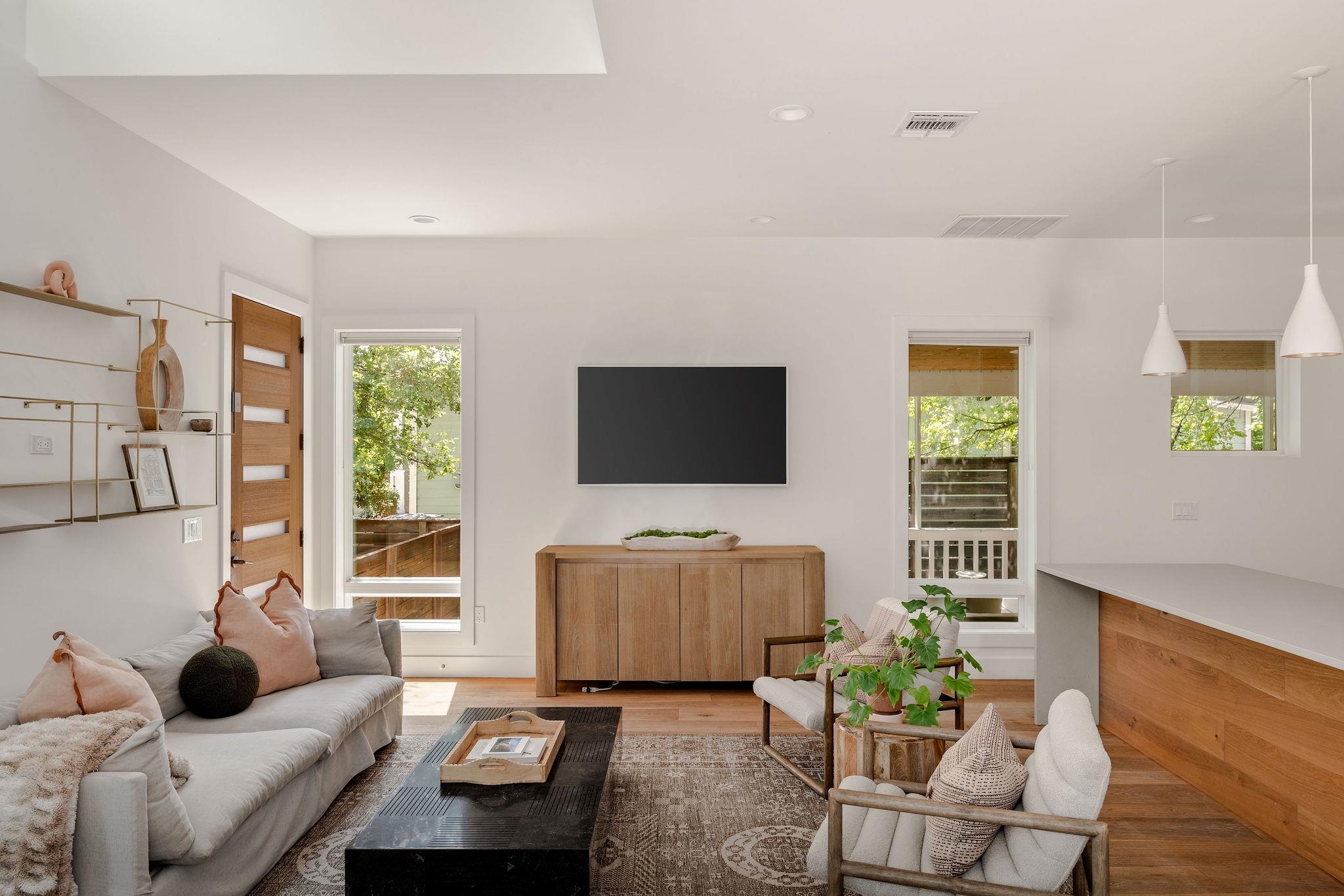 2211 Canterbury St # A, Austin, TX 78702