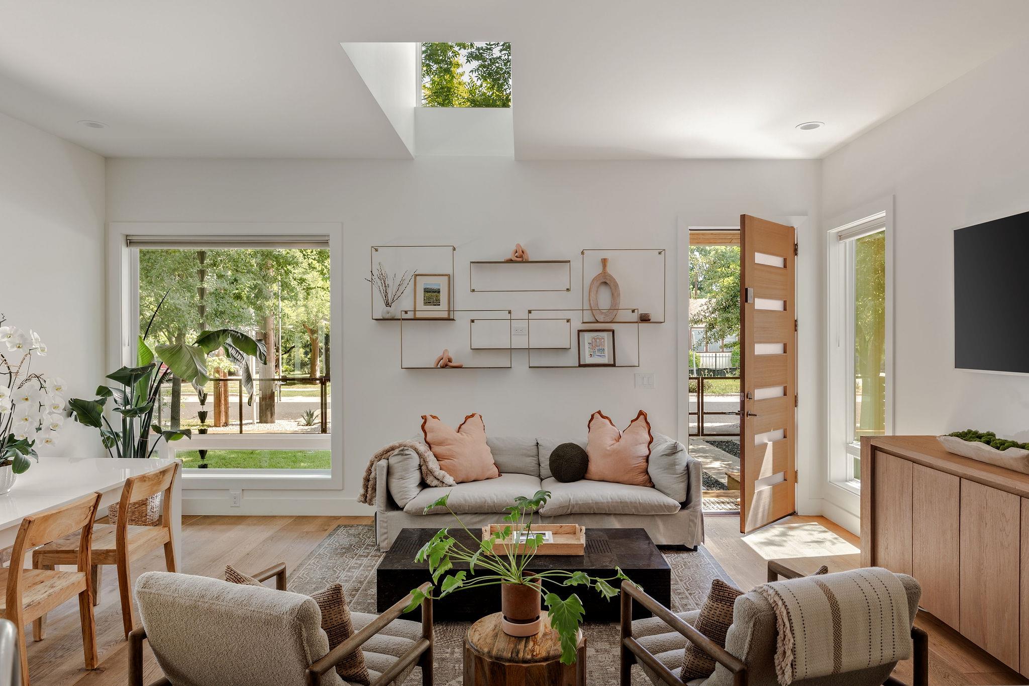 2211 Canterbury St # A, Austin, TX 78702