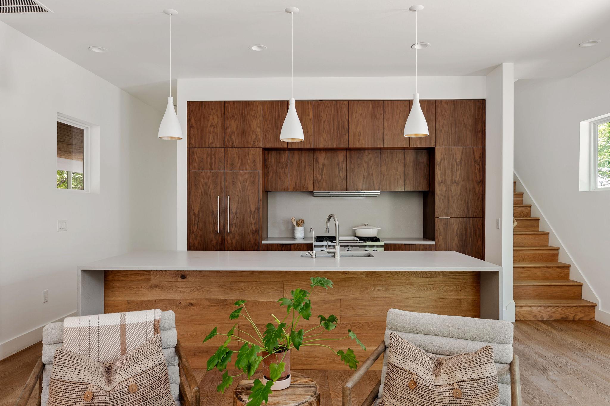 2211 Canterbury St # A, Austin, TX 78702