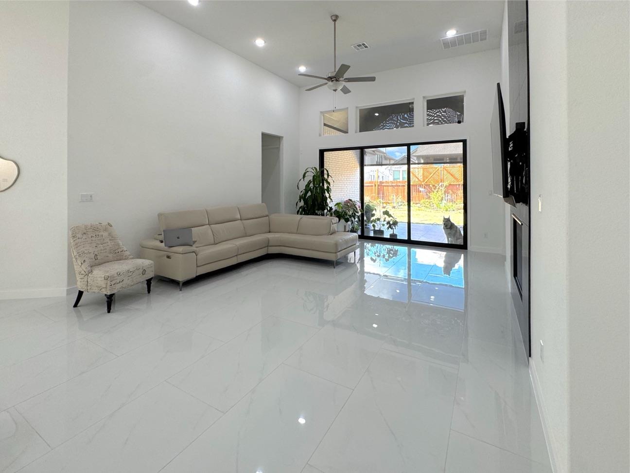 213 Camille St, Leander, TX 78641