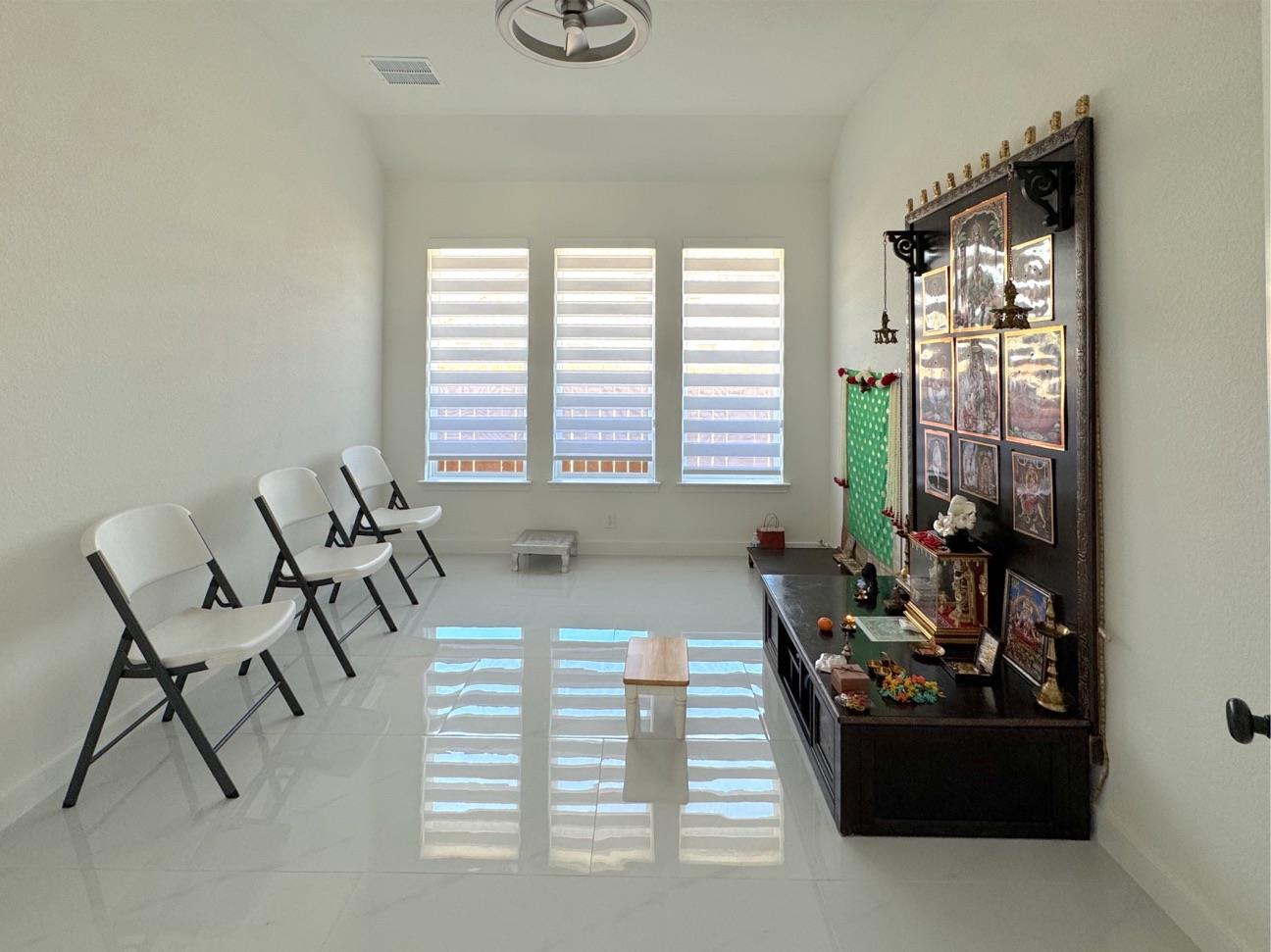 213 Camille St, Leander, TX 78641