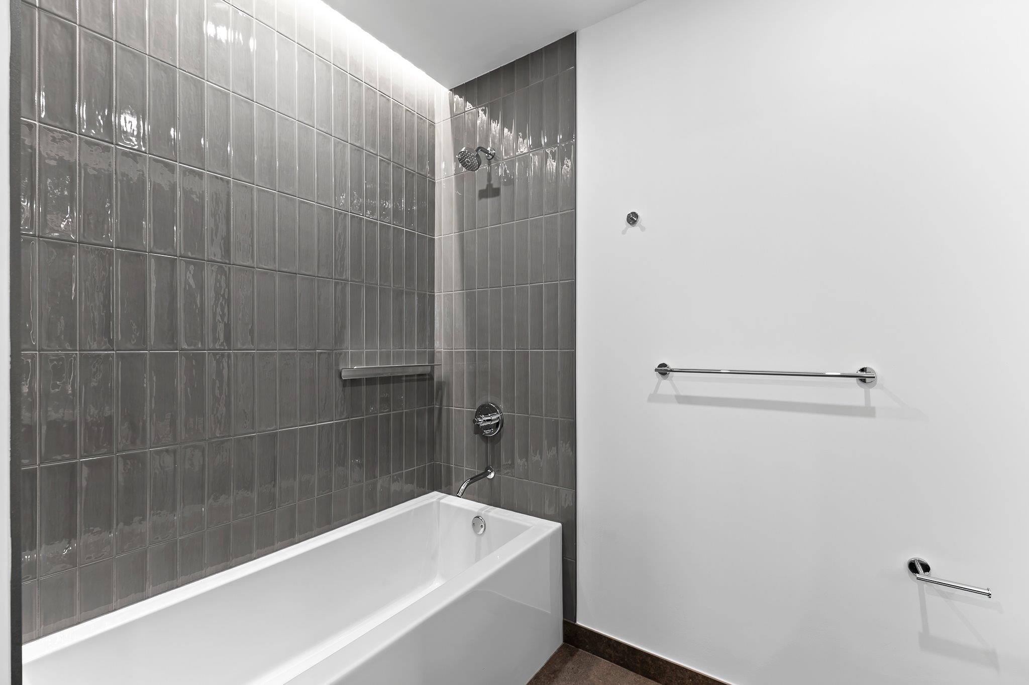 610 Davis St # 2908, Austin, TX 78701