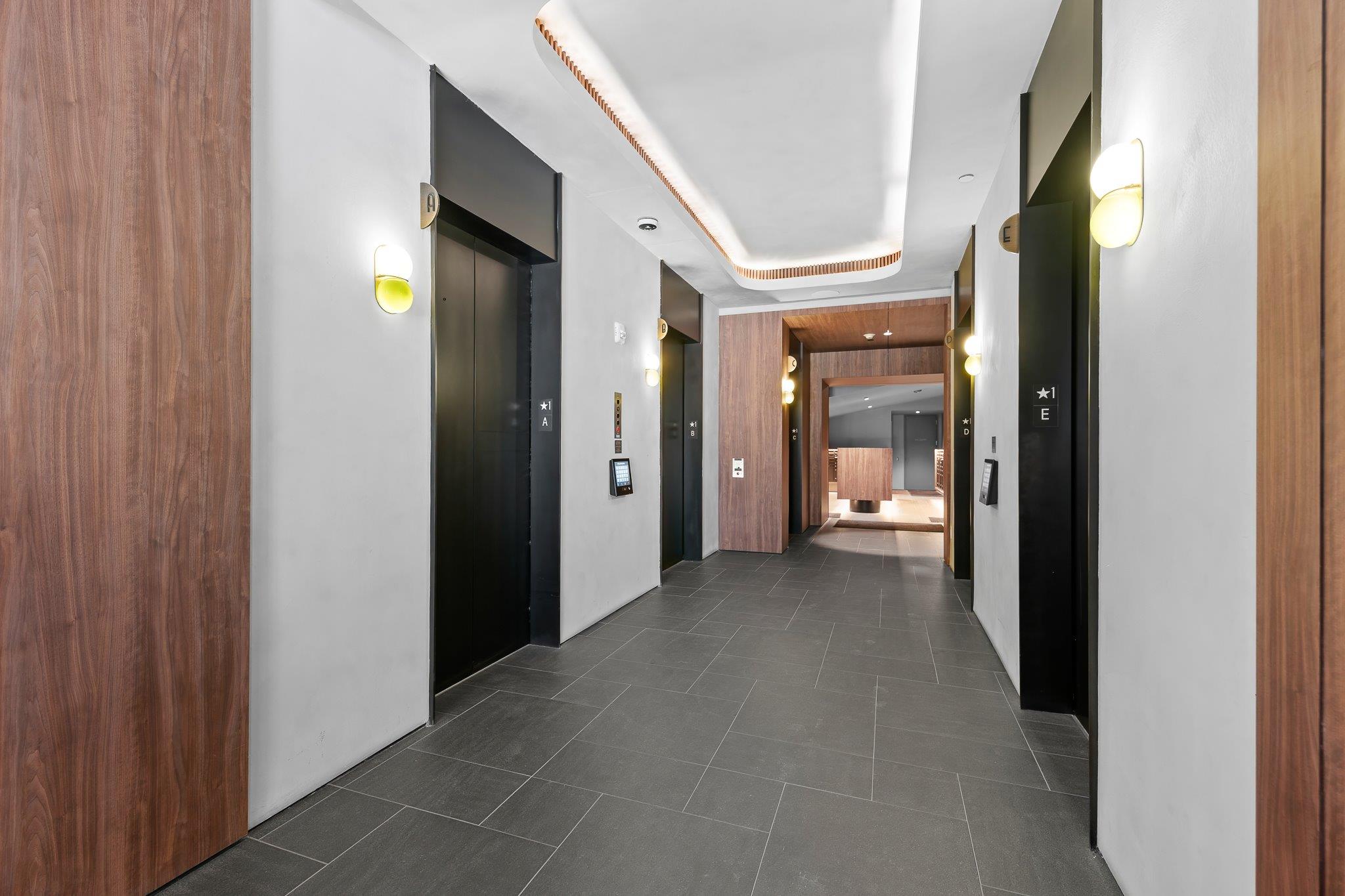 610 Davis St # 2908, Austin, TX 78701