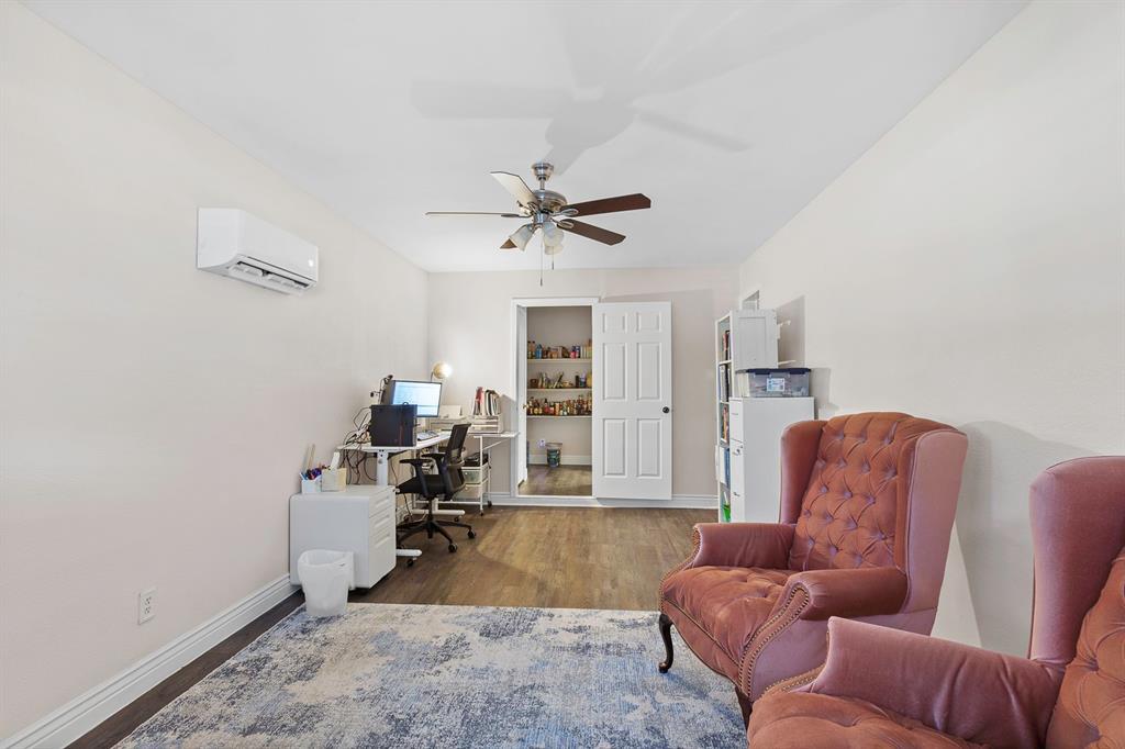 512 Bramble Dr, Austin, TX 78745