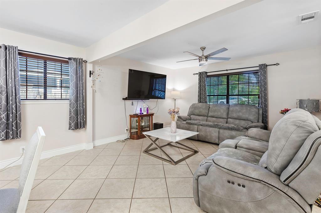 512 Bramble Dr, Austin, TX 78745