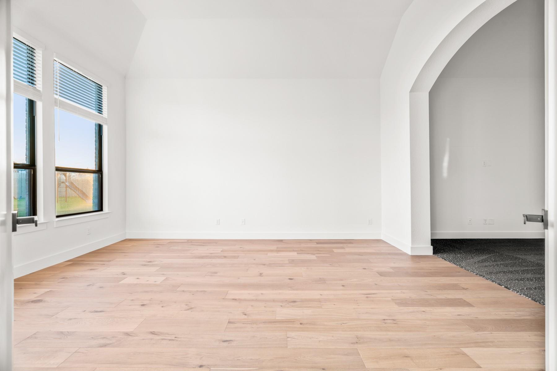 511 Irvine Cir, Liberty Hill, TX 78642